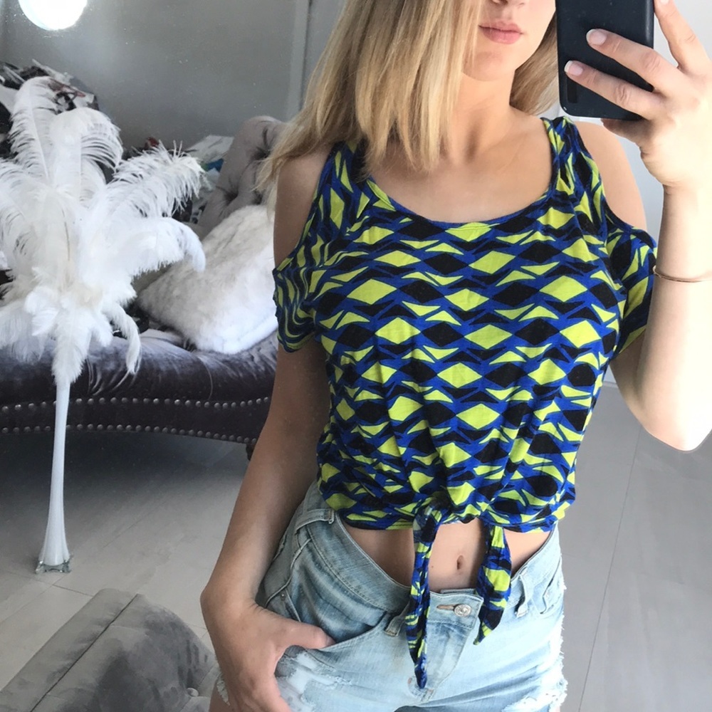 Waist tie Crop